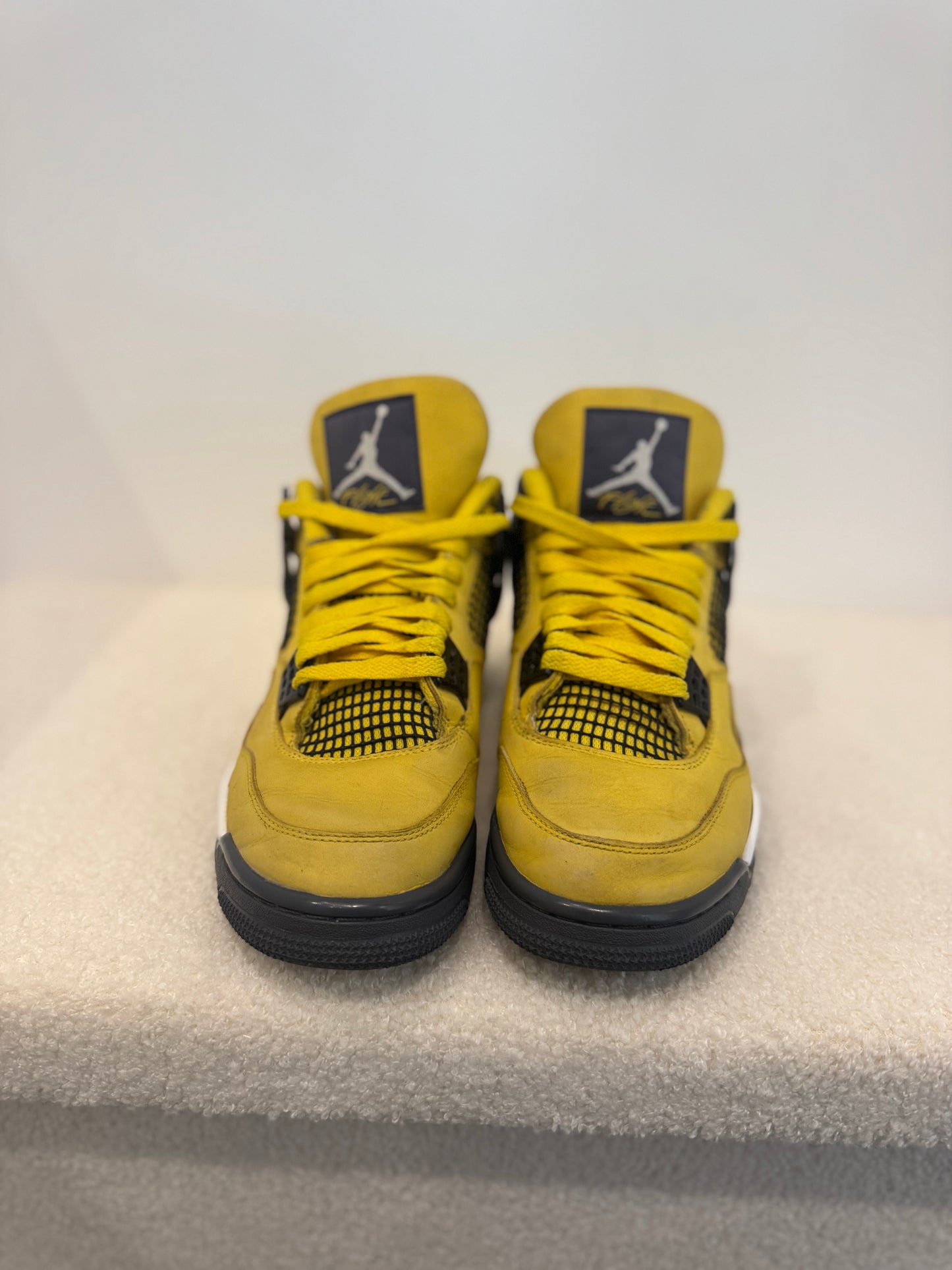 Air Jordan 4 Retro Lightning (42)