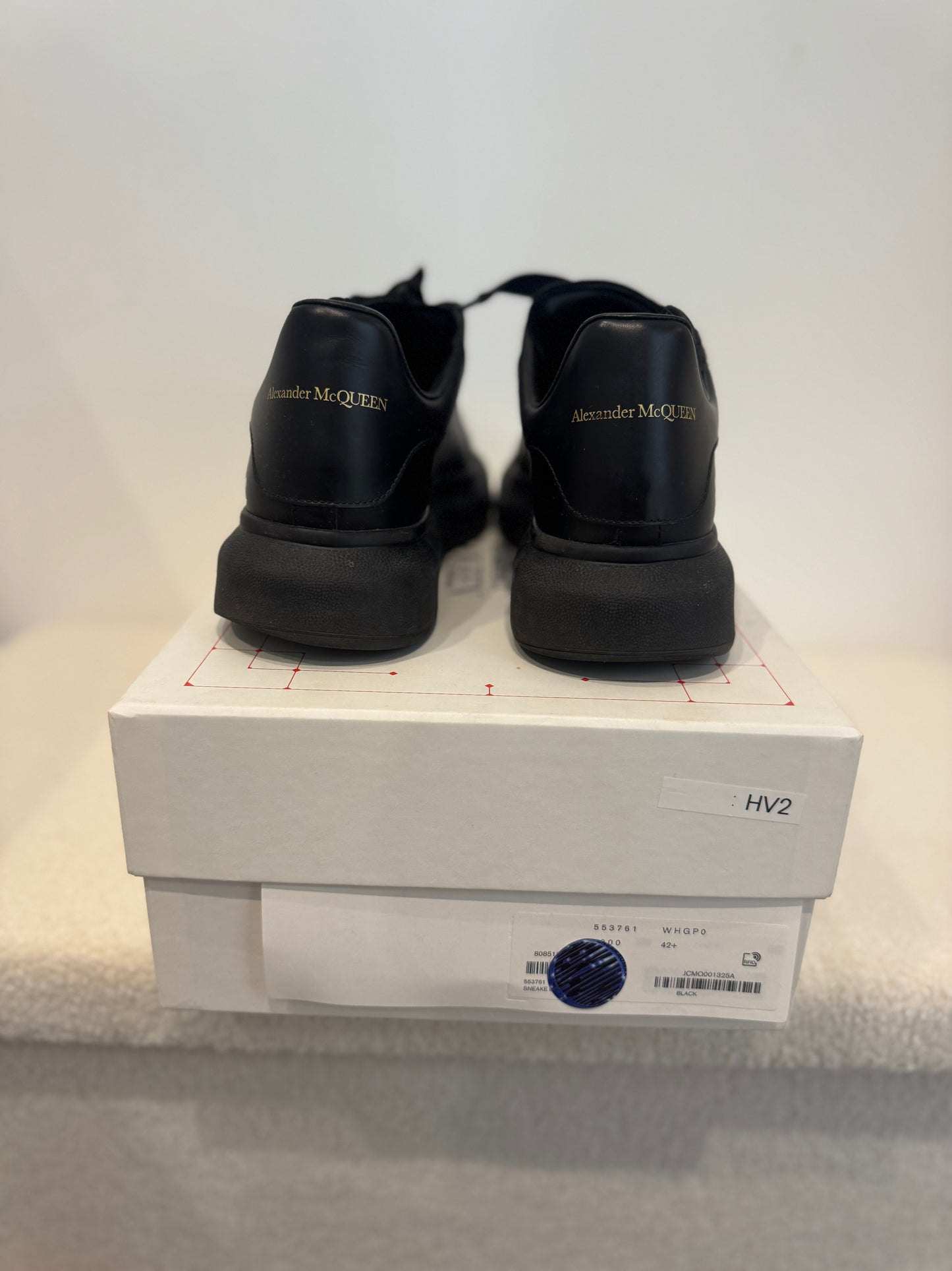 Alexander McQueen Oversized Black (42+)