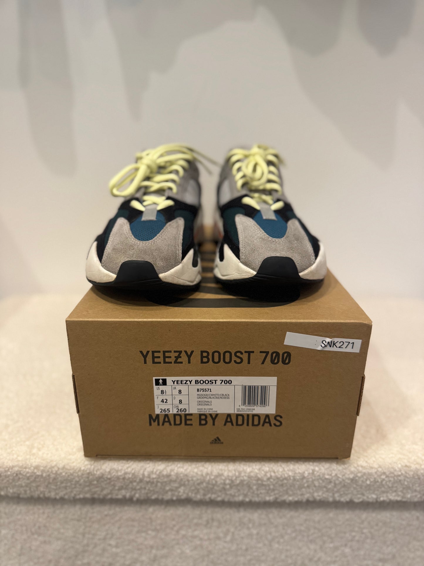 adidas Yeezy Boost 700 Wave Runner (42)