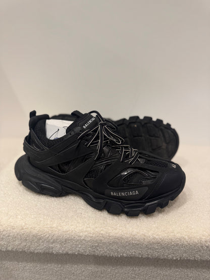 Balenciaga Track Black (44)