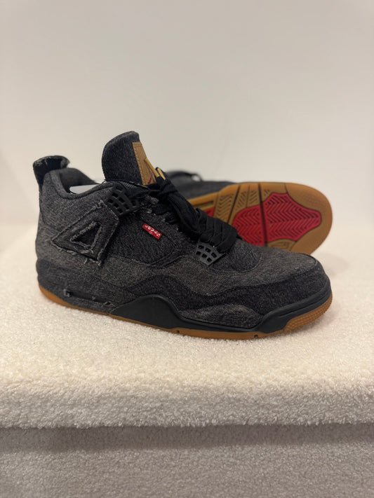 Air Jordan 4 Levi’s Black Denim (45 EU)