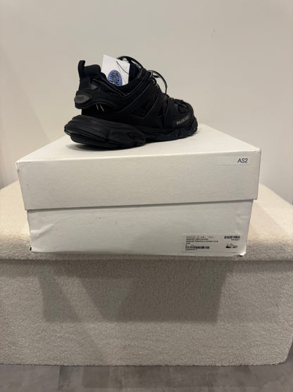Balenciaga Track Black (44)