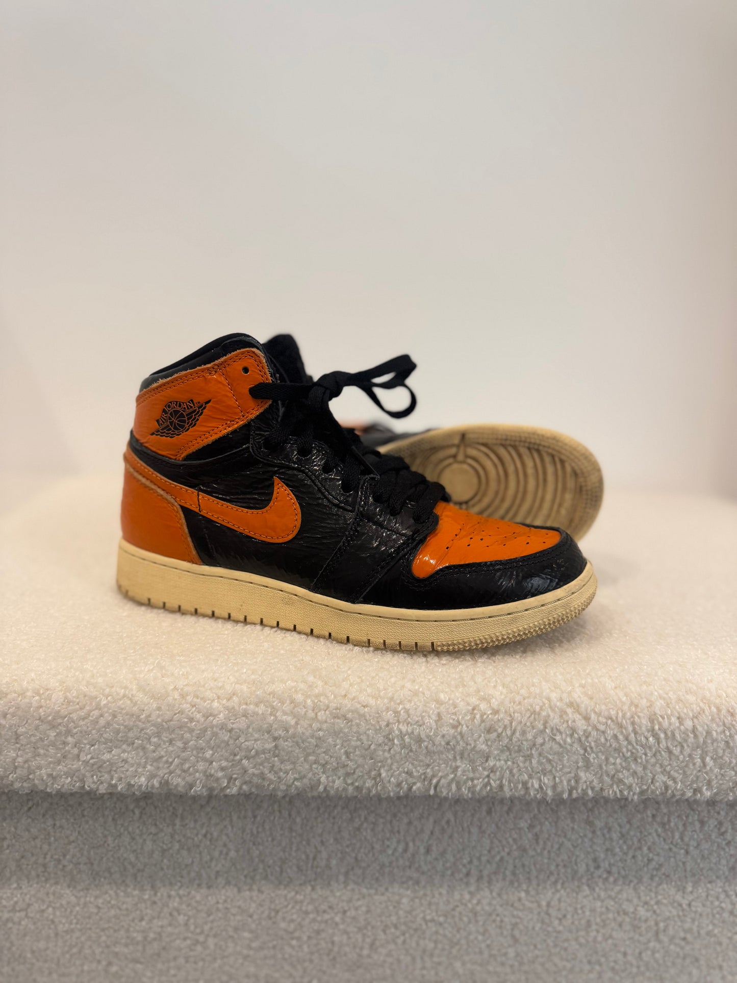 Air Jordan 1 Retro High OG GS "Shattered Backboard" (38 eu)