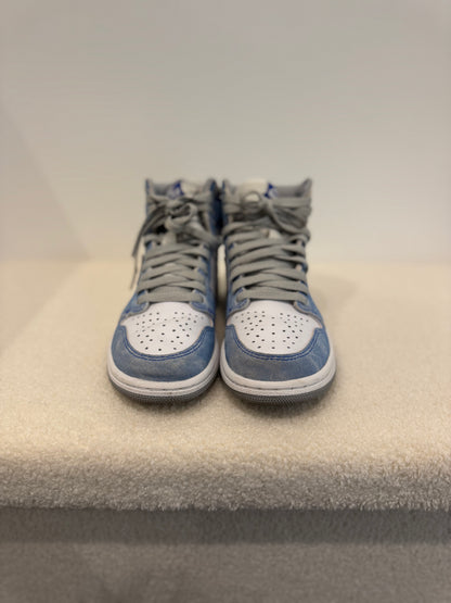 Air Jordan 1 Retro High OG "Hyper Royal" (EU 37.5)