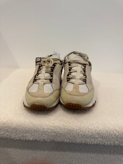 Nike Air Humara LX x Jacquemus "Light Bone" (EU 38)