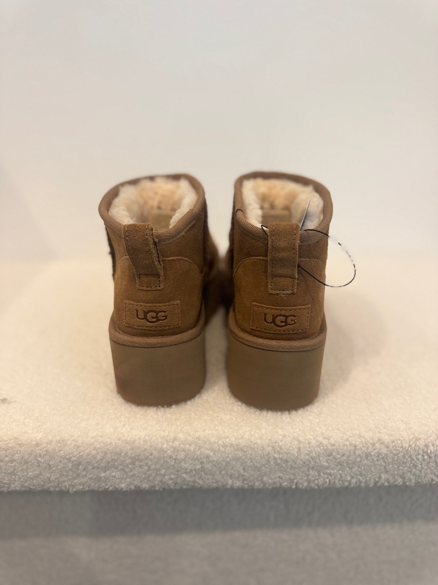 UGG Classic Ultra Mini Platform Chestnut (EU 39)