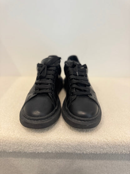 Alexander McQueen Oversized Black (42+)