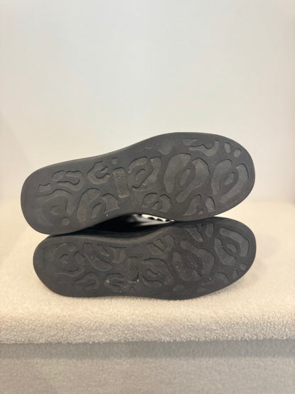 Alexander McQueen Oversized Black (42+)