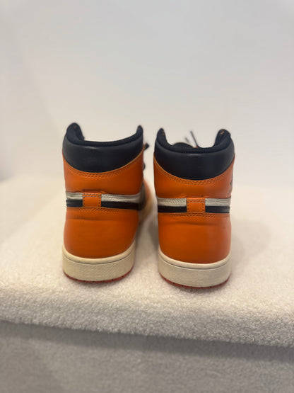 Air Jordan 1 Retro High OG Shattered Backboard (42.5 EU)
