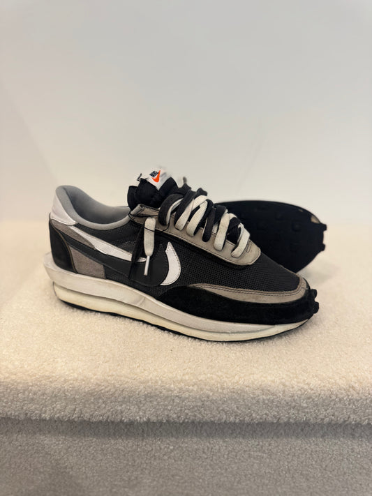 Nike x Sacai LDWaffle Black White (43 EU)