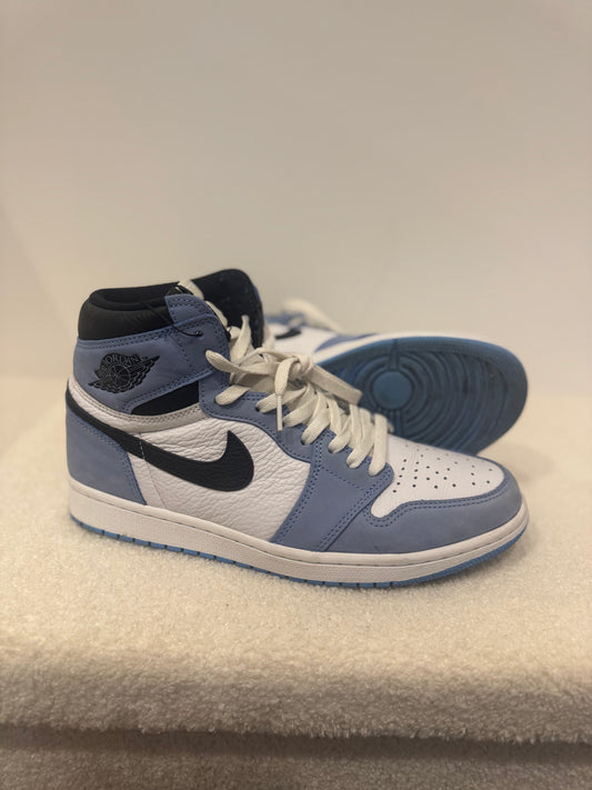 Air Jordan 1 Retro High OG University Blue (44 EU)