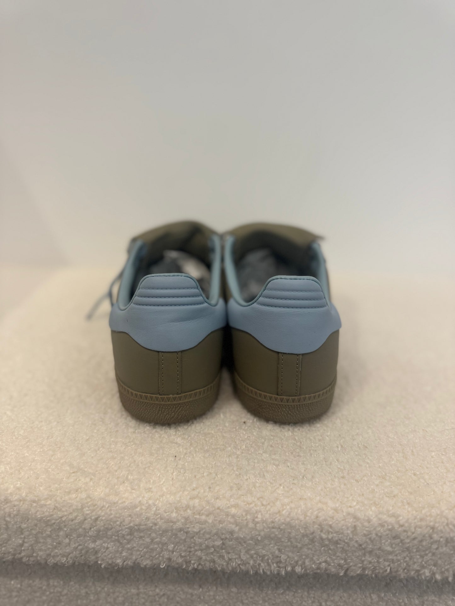 Adidas Humanrace Samba by Pharrell Williams (43 1/3 EU)