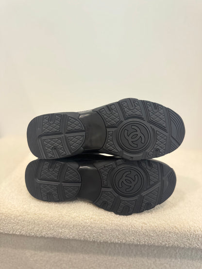Chanel Runnerc CC Black