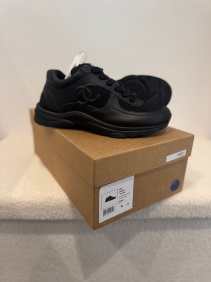 Chanel Runnerc CC Black