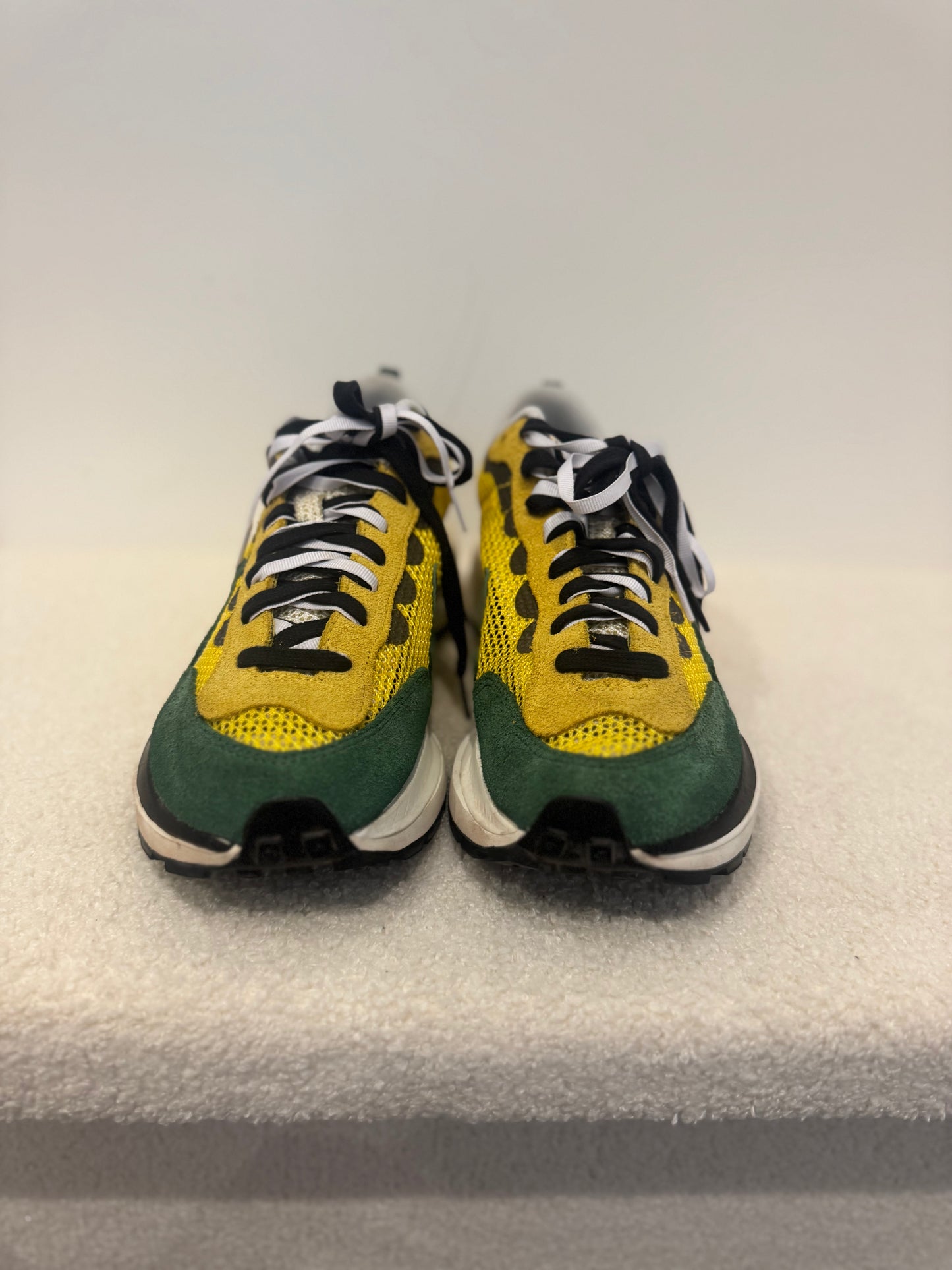 Nike VaporWaffle sacai Tour Yellow Stadium Green (45)