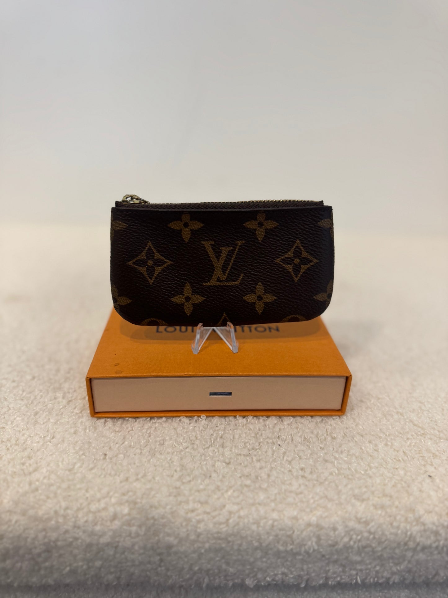 Louis Vuitton Pochette Clés Monogram