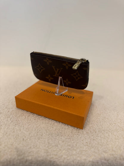 Louis Vuitton Pochette Clés Monogram