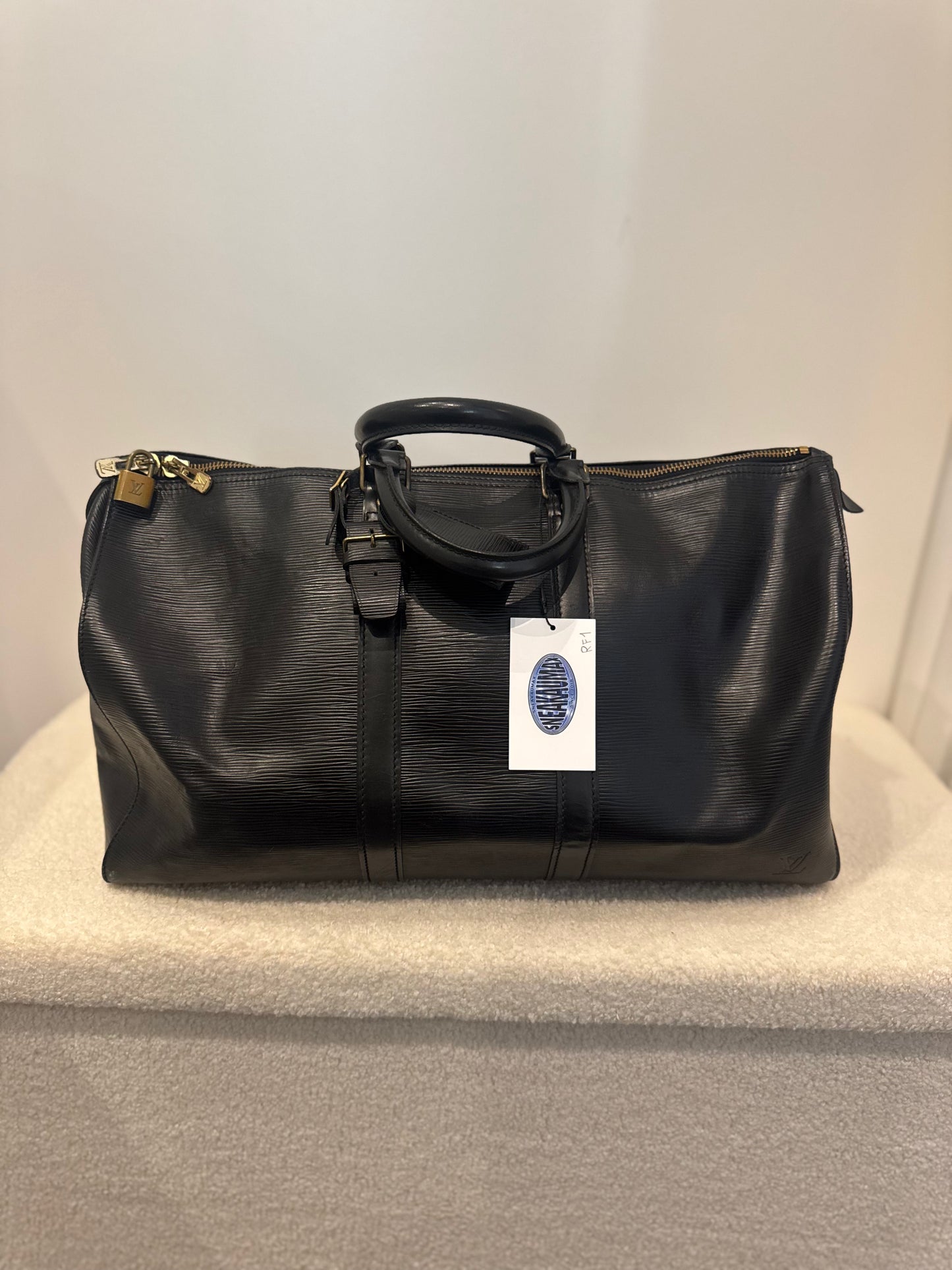 Louis Vuitton Keepall Epi Noir (1990)