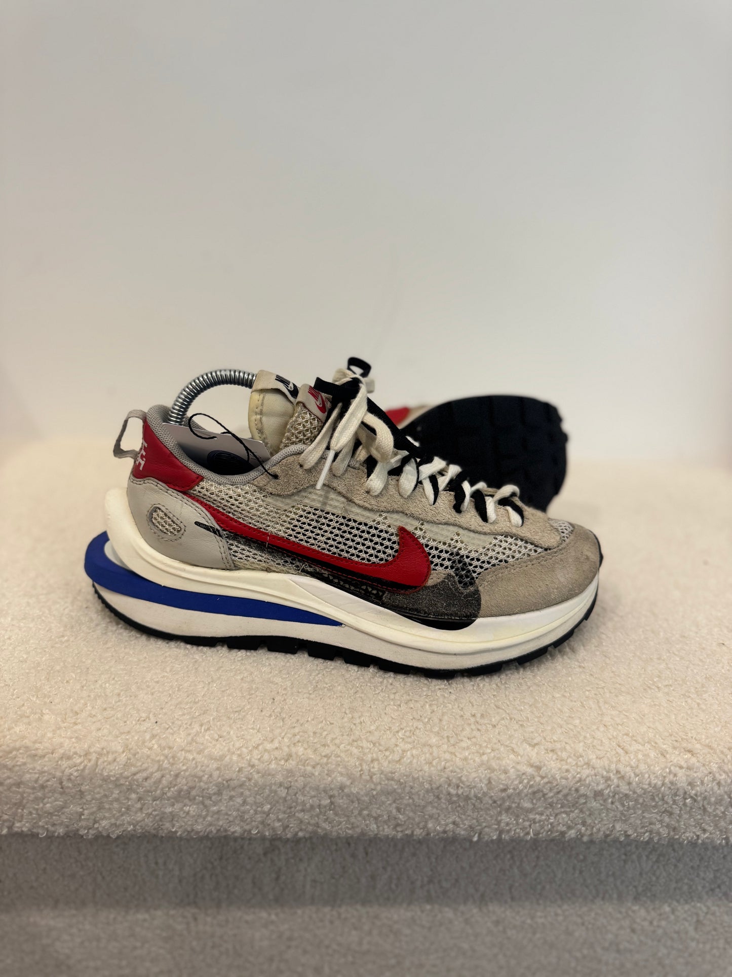 Sacai x Nike VaporWaffle Sport Fuchsia Game Royal (39)