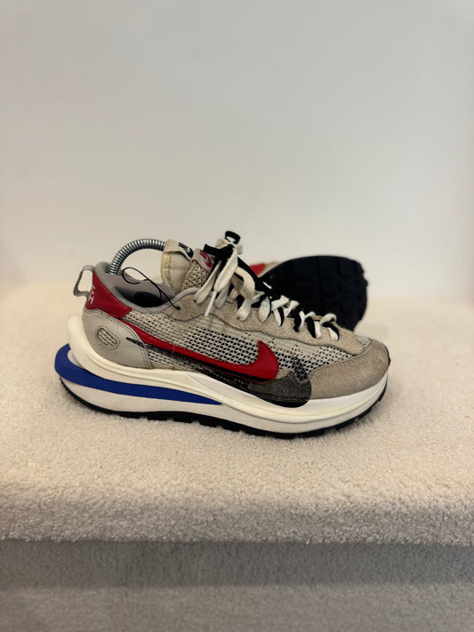 Sacai x Nike VaporWaffle Sport Fuchsia Game Royal (39)