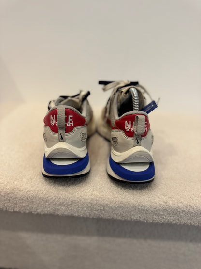 Sacai x Nike VaporWaffle Sport Fuchsia Game Royal (39)