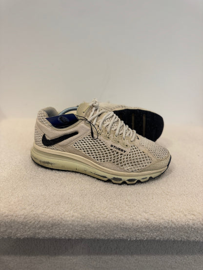Stüssy x Nike Air Max 2013 Fossil (40,5)