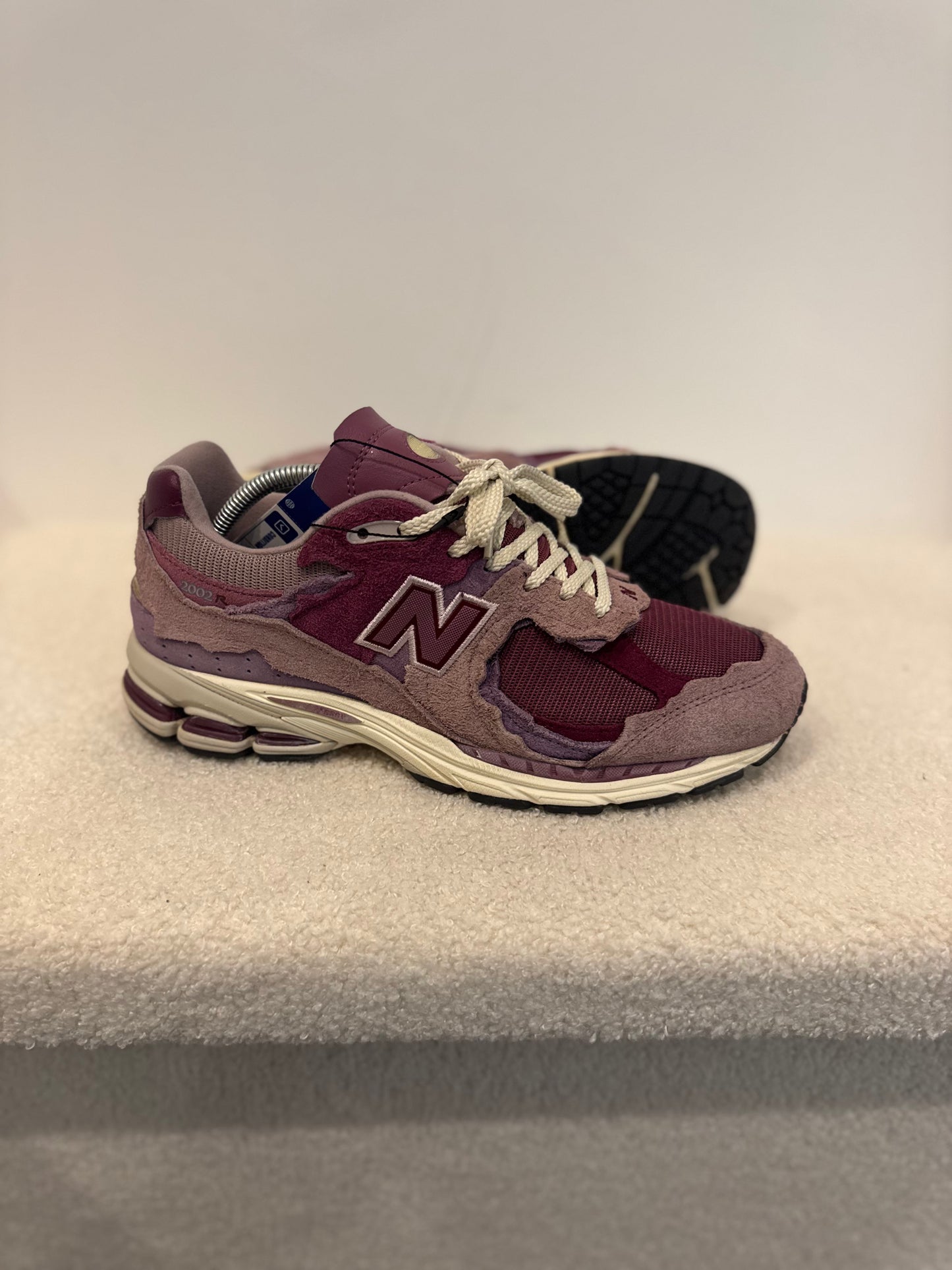 New Balance 2002R Protection Pack Purple (42,5)