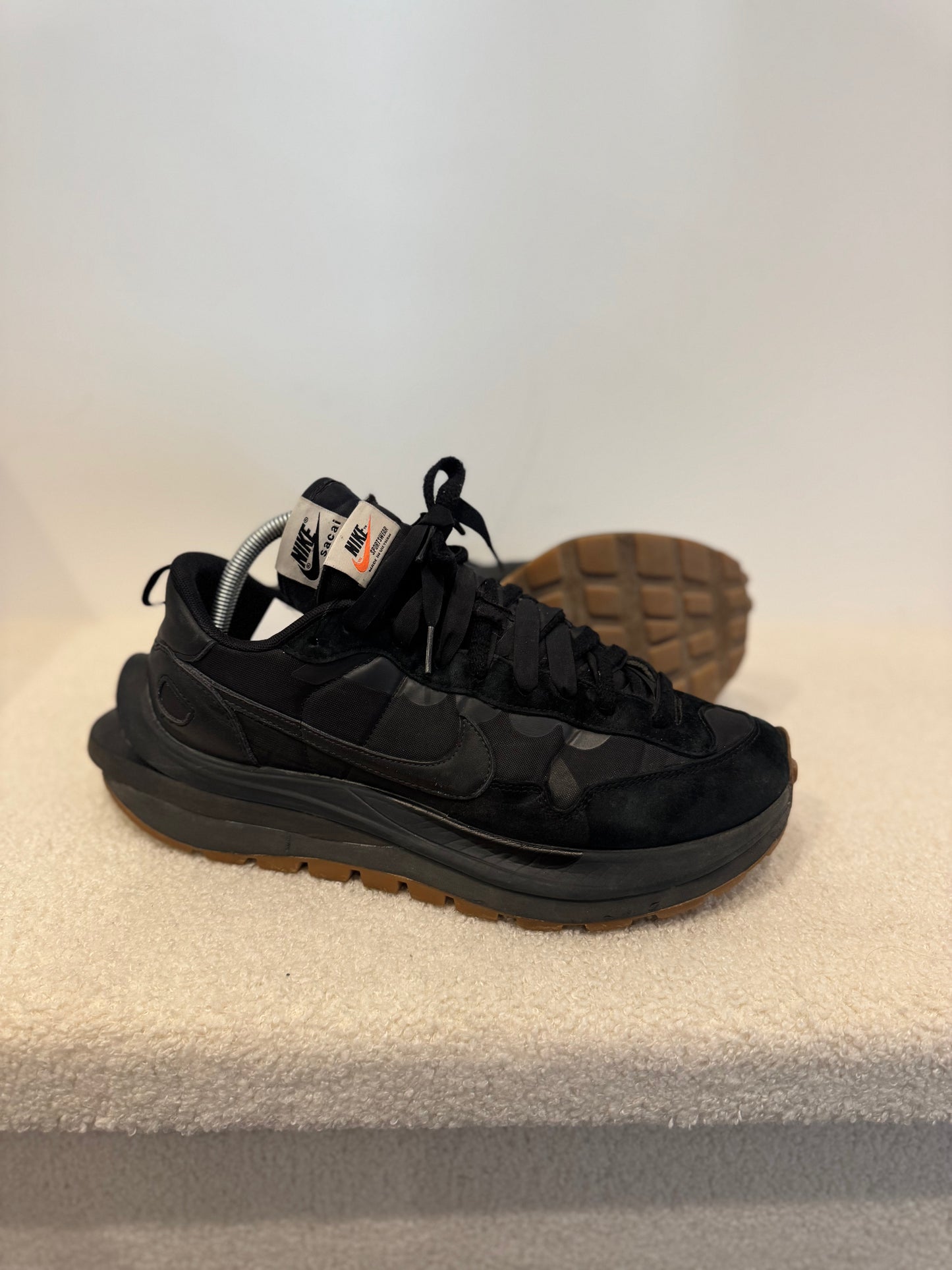 Nike x sacai VaporWaffle Black Gum (44)