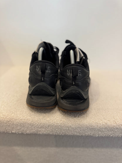 Nike x sacai VaporWaffle Black Gum (44)