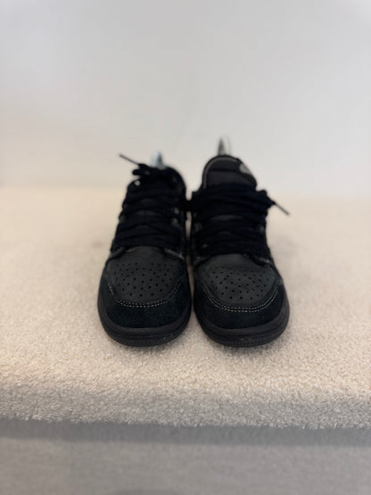 Air Jordan 1 Low Travis Scott “Black Phantom” – Enfant (35)