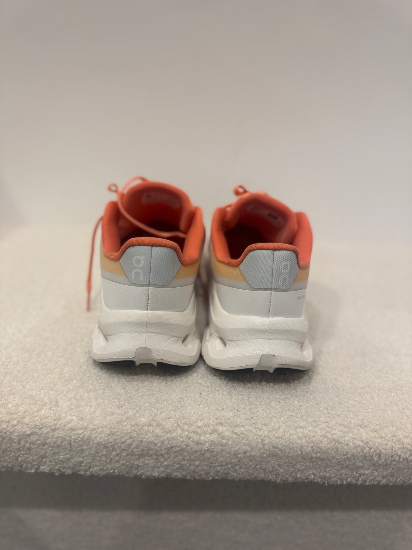 On Cloudmonster 2 White / Flame (40)