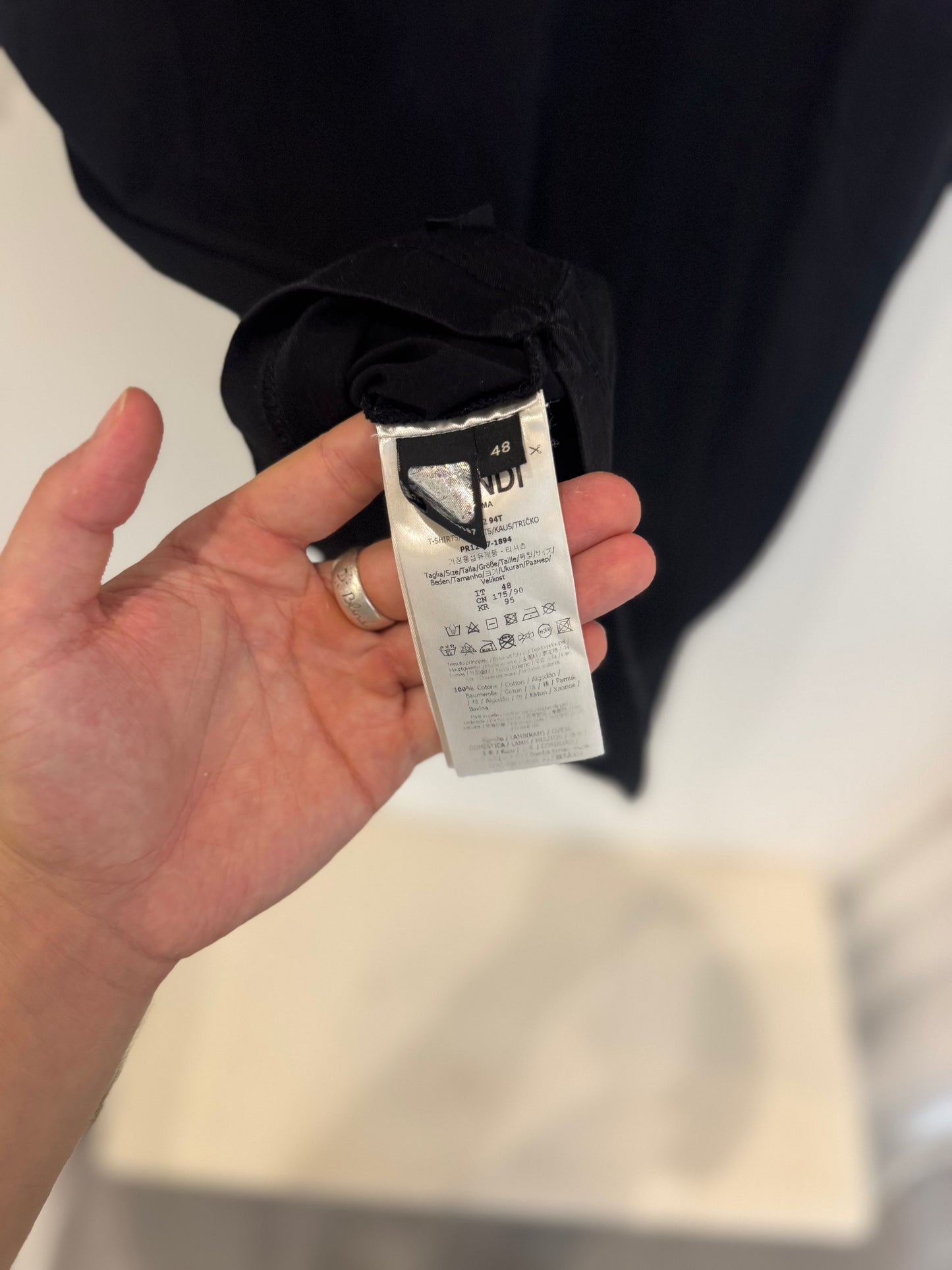 Fendi Bag Bugs Eyes T-Shirt Black (S)