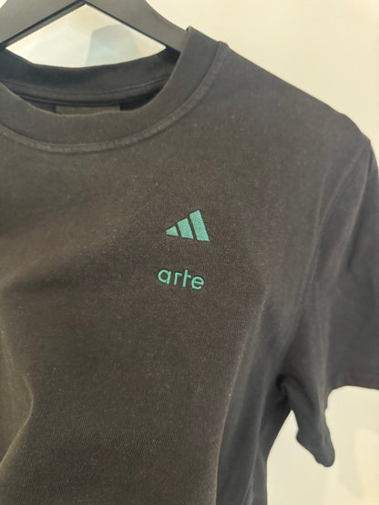 Arte x Adidas T-Shirt Black x CAN (S)