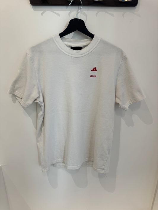 Arte x Adidas T-Shirt White x CAN (S)