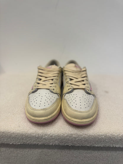 Travis Scott x Air Jordan 1 Low OG “Muslin and Shy Pink” (45)