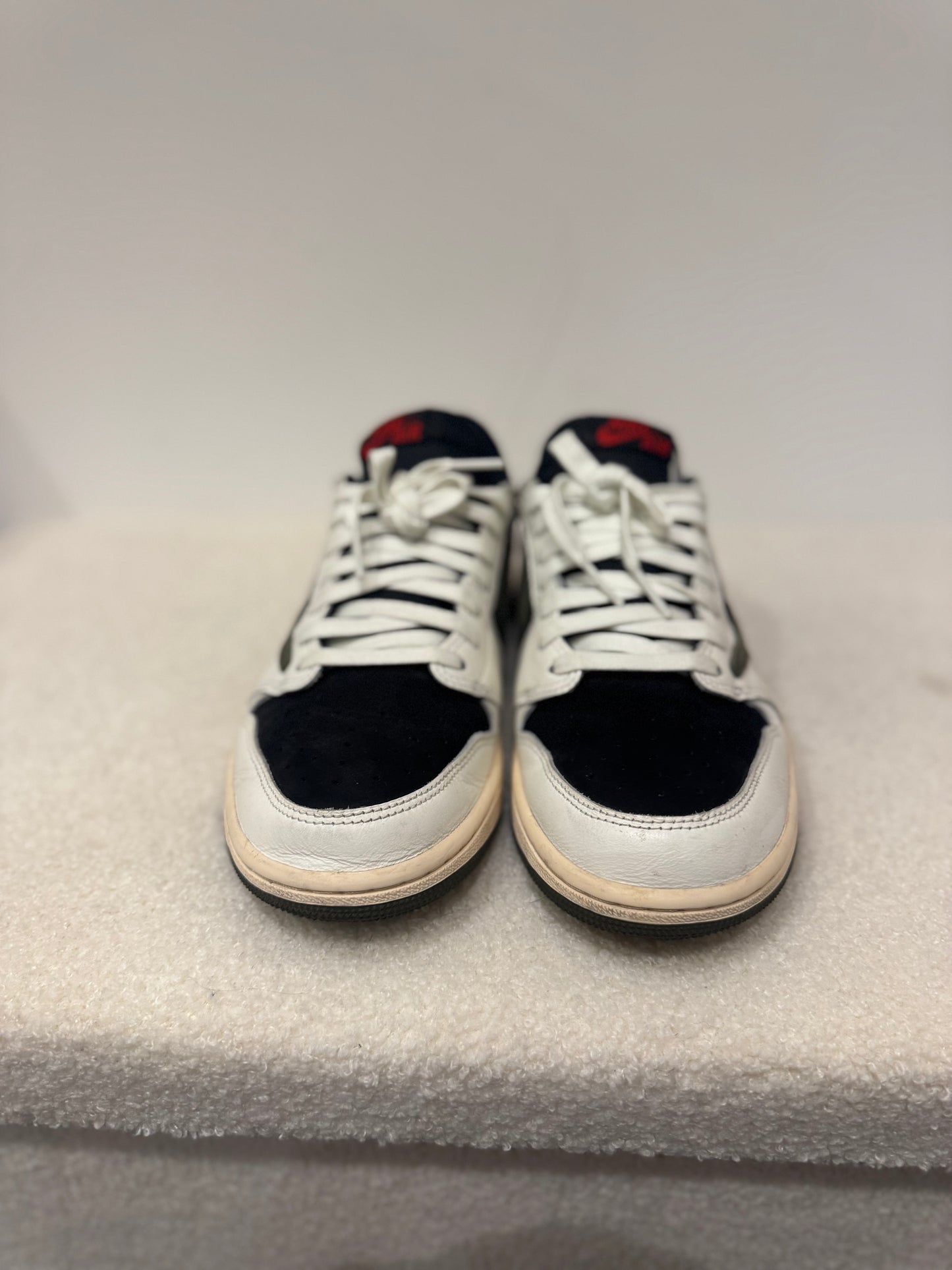 Travis Scott x Air Jordan 1 Low OG “Olive” (41)
