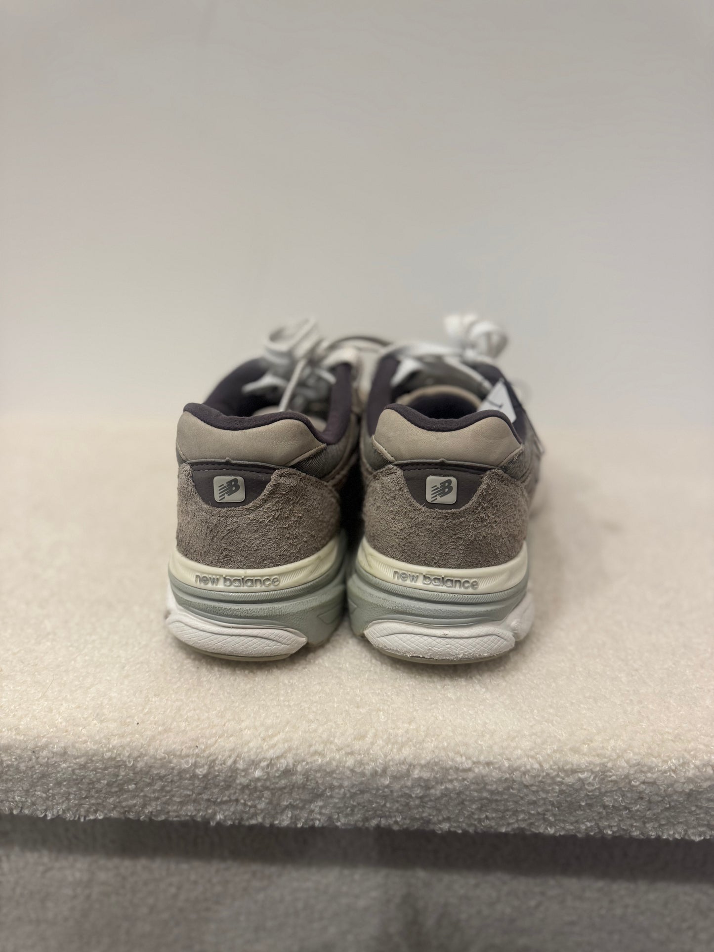 New Balance 990v3 “Levi’s Elephant Skin” (46)