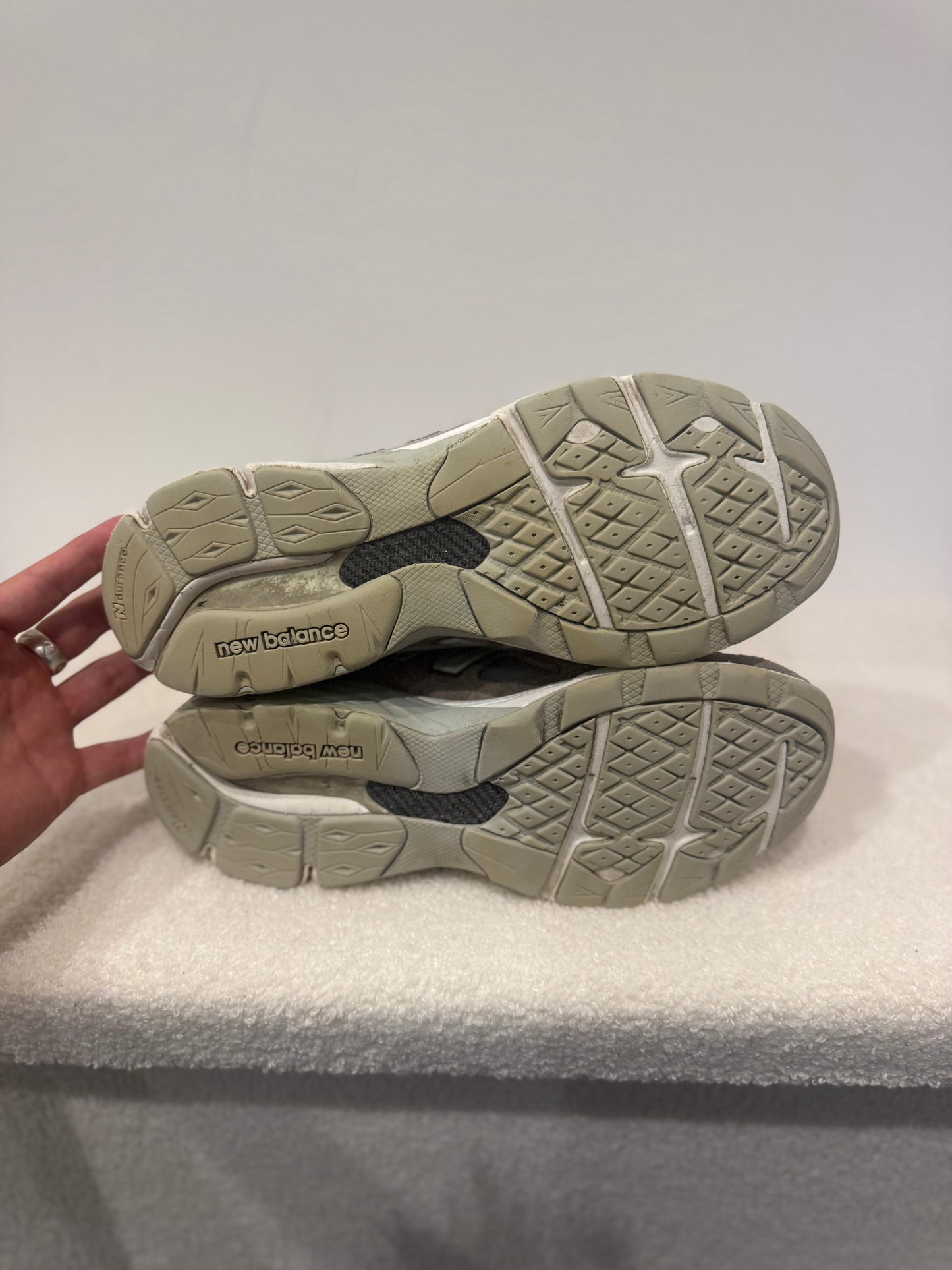 New Balance 990v3 “Levi’s Elephant Skin” (46)