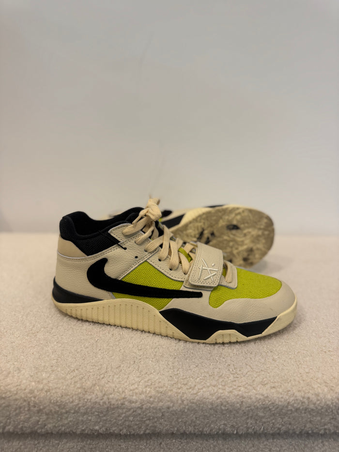 Travis Scott x Jordan Jumpman Jack TR  (42,5)