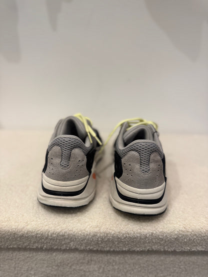 adidas Yeezy Boost 700 Wave Runner (42)