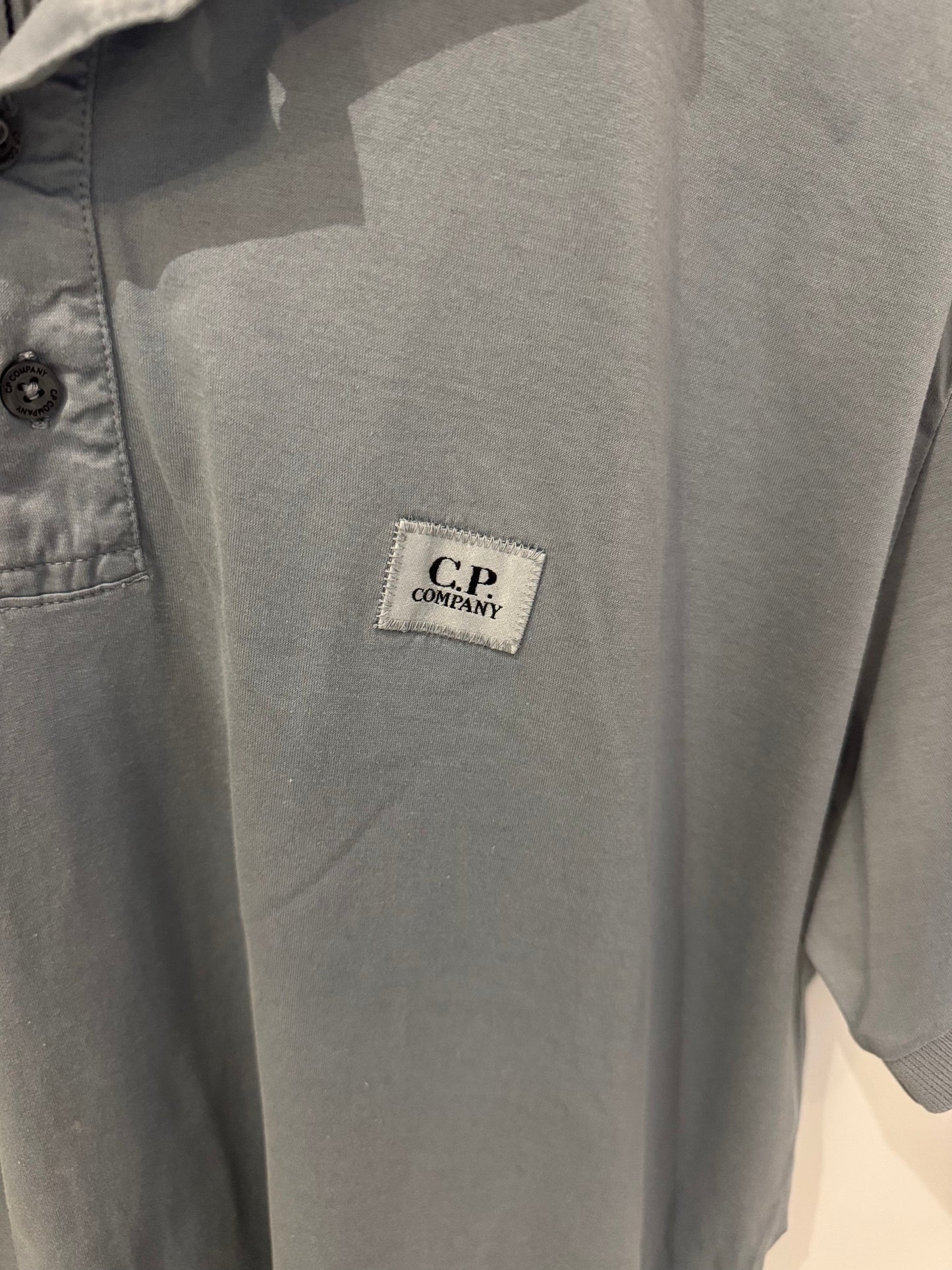 C.P. Company Polo Gris Bleu (M)