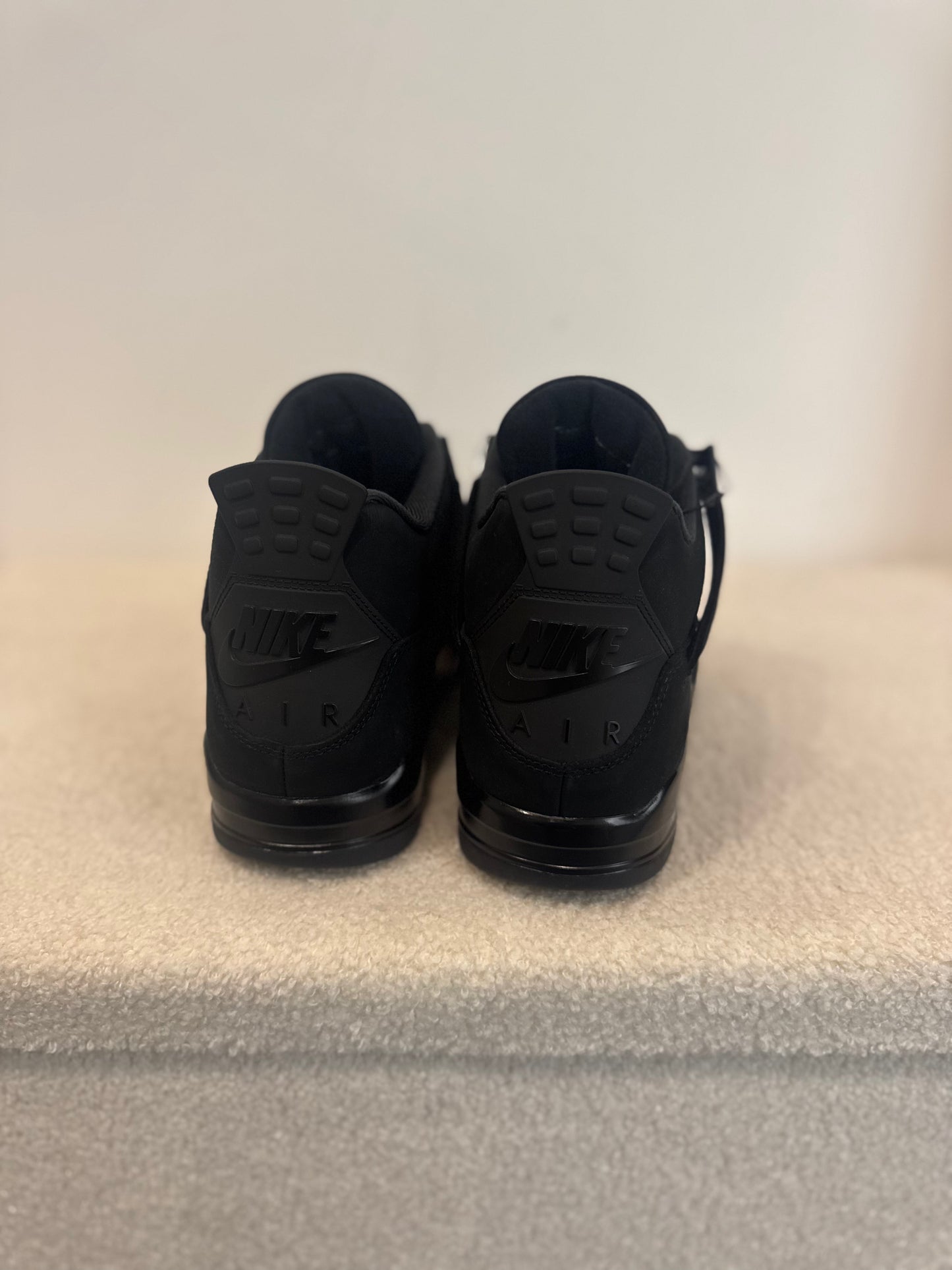 Air Jordan 4 Retro « Black Cat » 2025 (46)