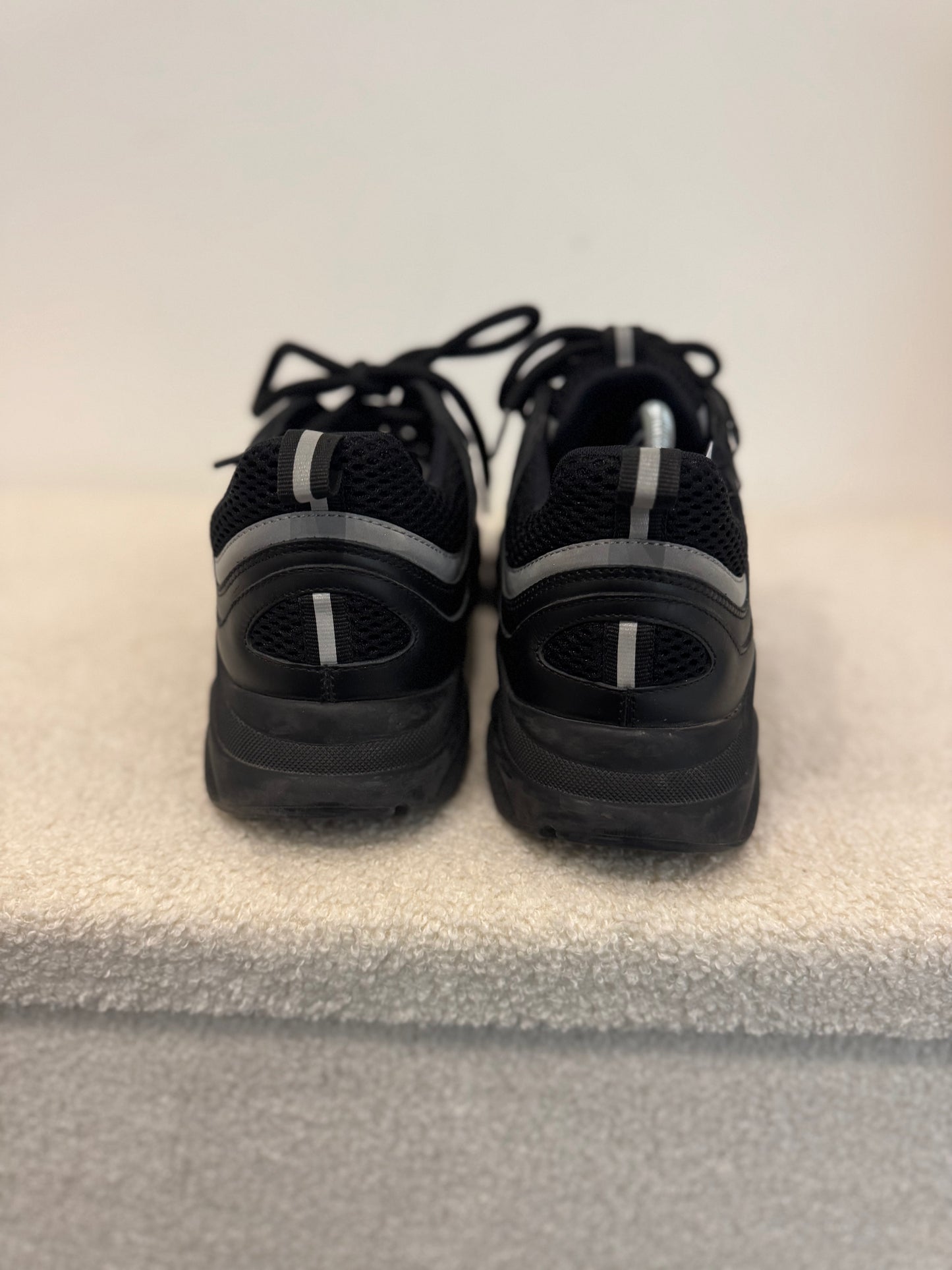 Dior B22 – Black / Grey (44)