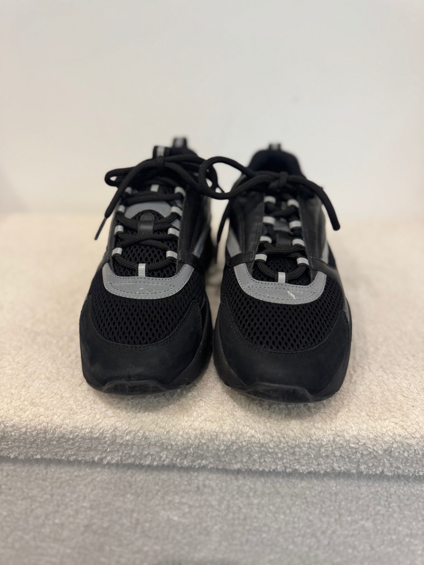 Dior B22 – Black / Grey (44)