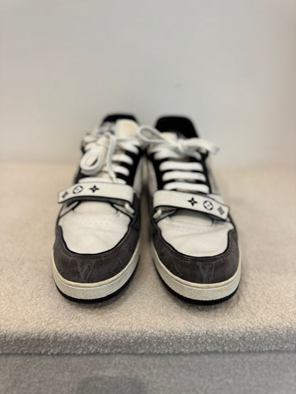 Louis Vuitton LV Trainer – Monogram Black & White (46)