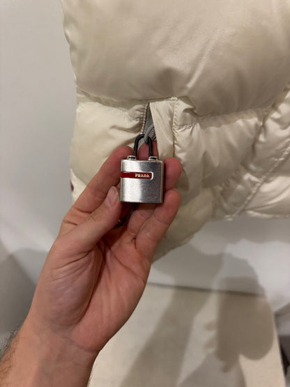 Doudoune Prada sans manches blanche / écrue (S)
