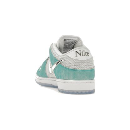 Nike SB Dunk Low April Skateboards